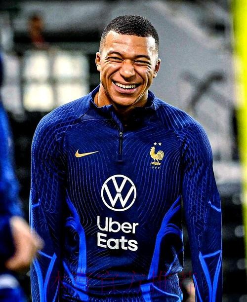 世界杯巴西姆巴佩焦点对决深度解读